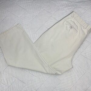 Dockers Men's Light Tan Relaxed Fit Pleated Khakis 38 x 30